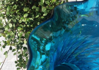 Vase corolle verre bleu